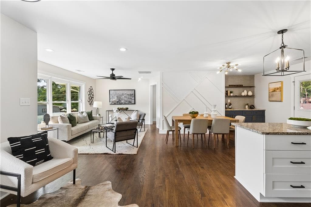 4 bedroom, 3 bathroom, 1,850 sq ft single family residence for sale at 645 Montevista Street, Atlanta, GA 30310 — photo 7