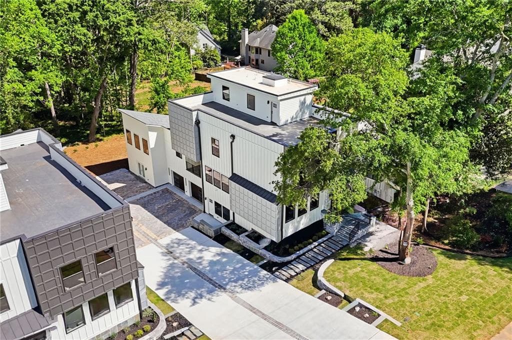 6 bedroom, 12 bathroom, 9,200 sq ft single family residence for sale at 415 419 Westside Drive, Roswell, GA 30075 — photo 9