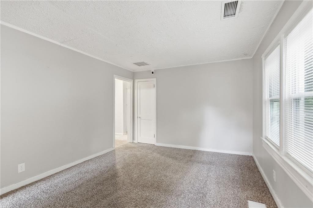 3 bedroom, 1 bathroom, 1,120 sq ft single family residence for sale at 1800 Oakmont Drive, Atlanta, GA 30314 — photo 9