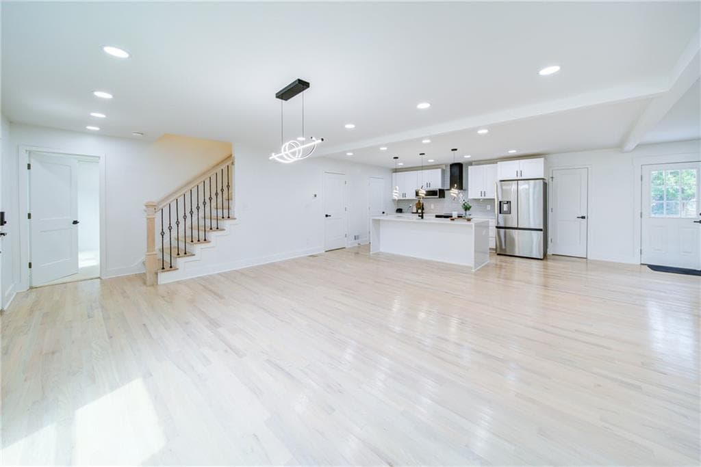 4 bedroom, 4 bathroom, 2,596 sq ft single family residence for sale at 4307 Cedar Wood Drive, Lilburn, GA 30047 — photo 6