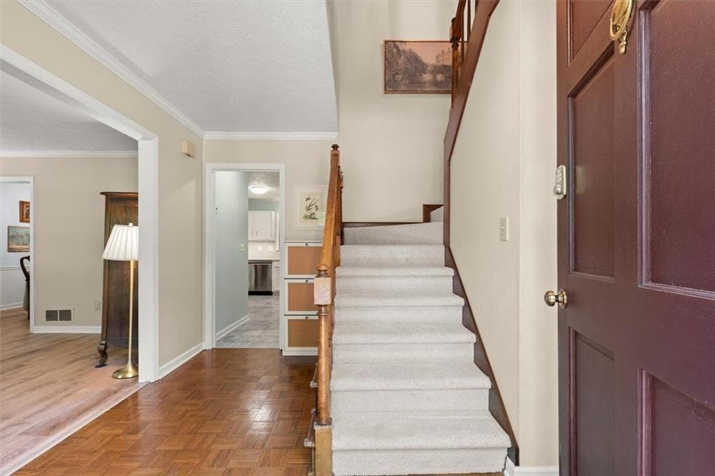 4 bedroom, 3 bathroom, 2,576 sq ft single family residence for sale at 3973 Guilford Court, Lilburn, GA 30047 — photo 4