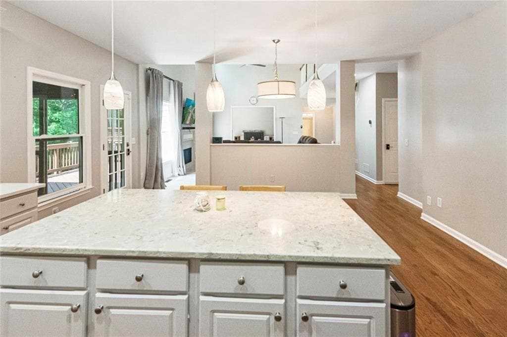 4 bedroom, 3 bathroom, 3,418 sq ft single family residence for sale at 780 River Cliff Court, Suwanee, GA 30024 — photo 9