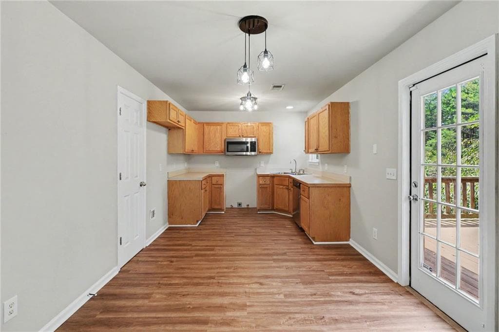 4 bedroom, 3 bathroom, 1,249 sq ft single family residence for sale at 20 Hopkins Breeze, Adairsville, GA 30103 — photo 7