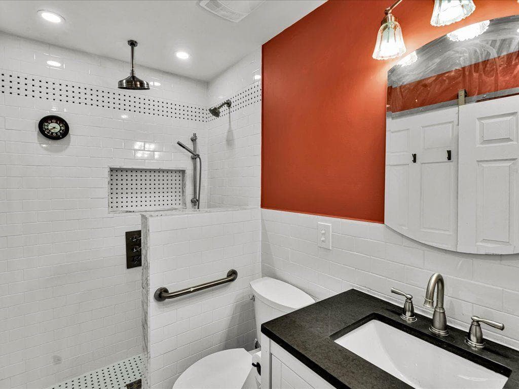 4 bedroom, 3 bathroom, 3,939 sq ft single family residence for sale at 27 Planters Drive, Lilburn, GA 30047 — photo 9