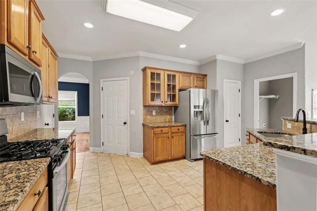 4 bedroom, 4 bathroom, 2,379 sq ft single family residence for sale at 168 Gatlin Ridge Run, Dallas, GA 30157 — photo 7