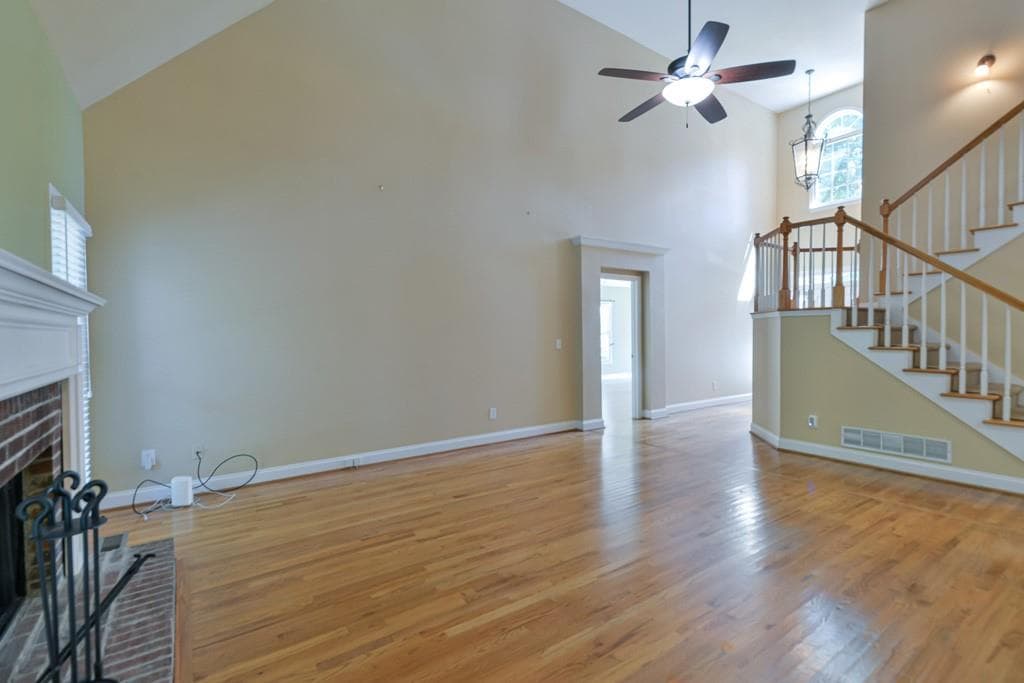 6 bedroom, 4 bathroom, 4,364 sq ft single family residence under contract at 3243 Summer Stream Lane, Kennesaw, GA 30152 — photo 6