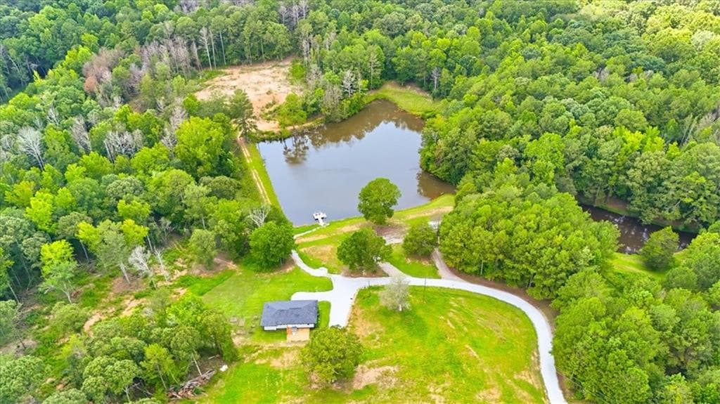 4 bedroom, 2 bathroom, 1,352 sq ft single family residence for sale at 80 Hand Road, Bowdon, GA 30108