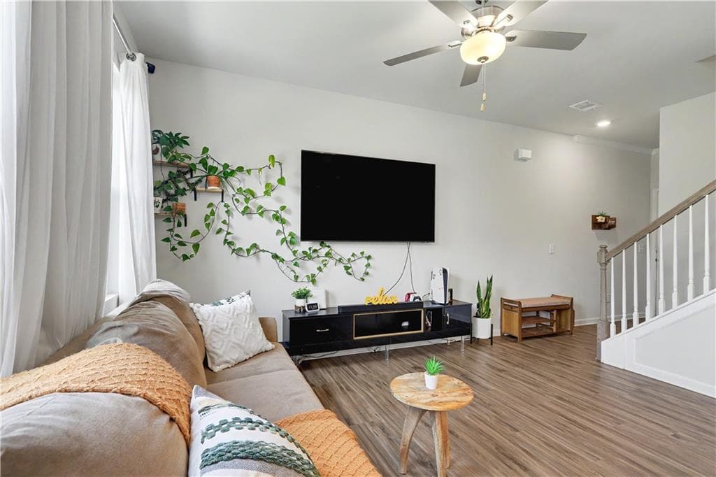 3 bedroom, 3 bathroom, 1,460 sq ft single family residence for sale at 4780 Ridge Valley Drive, Gainesville, GA 30504 — photo 4