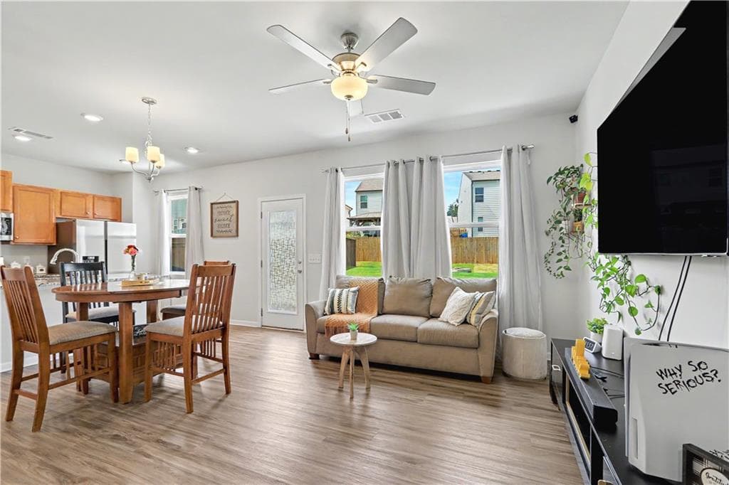 3 bedroom, 3 bathroom, 1,460 sq ft single family residence for sale at 4780 Ridge Valley Drive, Gainesville, GA 30504 — photo 6