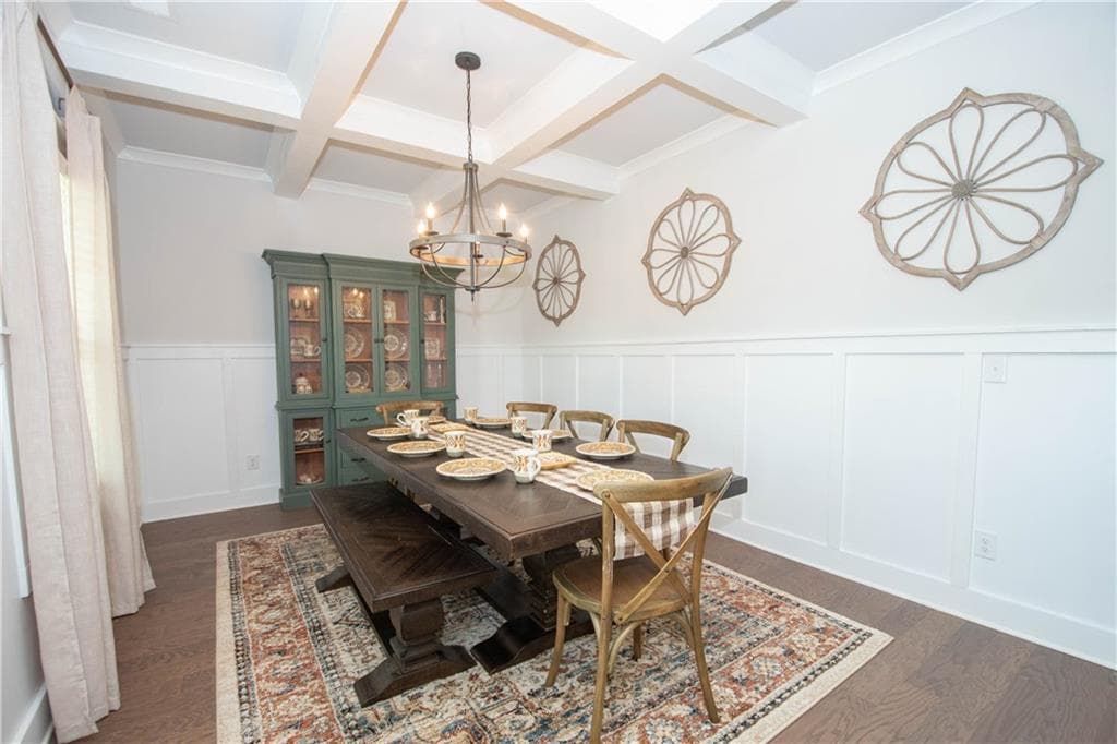 4 bedroom, 4 bathroom, 3,520 sq ft single family residence for sale at 69 Ellabelle Court, Senoia, GA 30276 — photo 4
