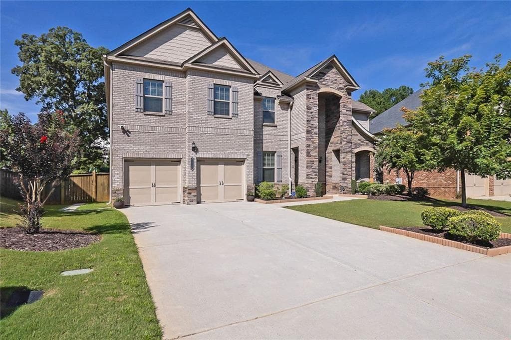 5 bedroom, 4 bathroom, 4,476 sq ft single family residence for sale at 4550 Point Rock Drive, Buford, GA 30519 — photo 2