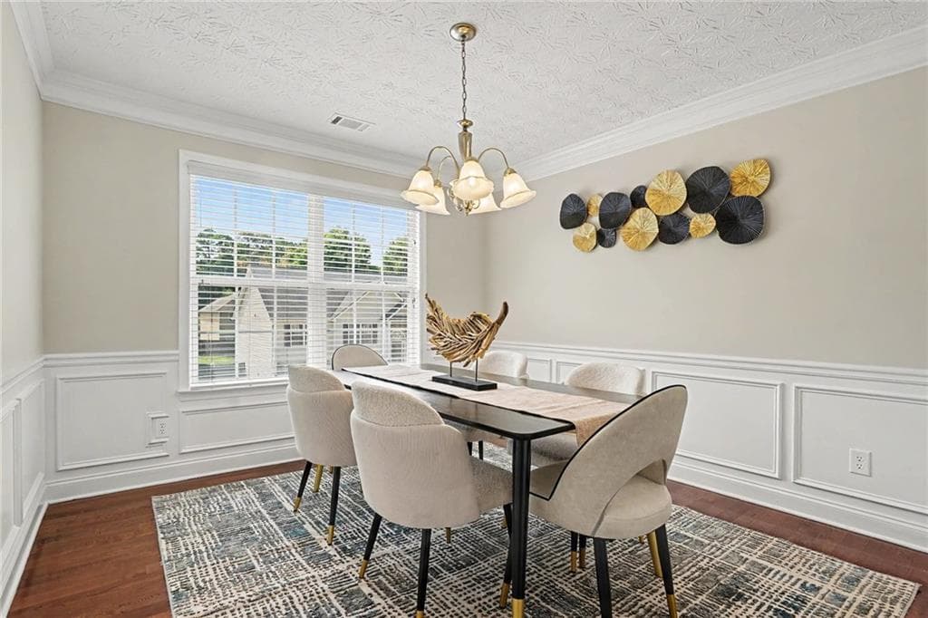 4 bedroom, 3 bathroom, 2,617 sq ft single family residence for sale at 1131 Rose Terrace Circle, Loganville, GA 30052 — photo 7