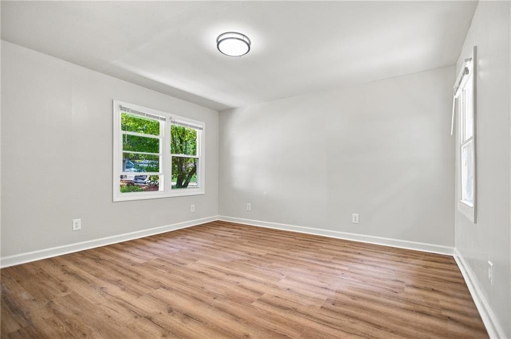 3 bedroom, 2 bathroom, 1,453 sq ft single family residence under contract at 2765 Rollingwood Lane, Atlanta, GA 30316 — photo 7