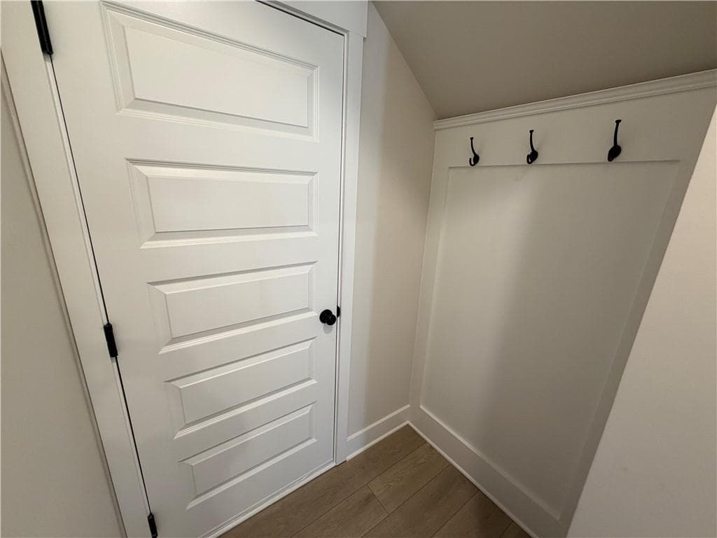 3 bedroom, 3 bathroom, 1,853 sq ft townhouse for sale at 4190 Millstone Park Lane, Gainesville, GA 30504 — photo 8