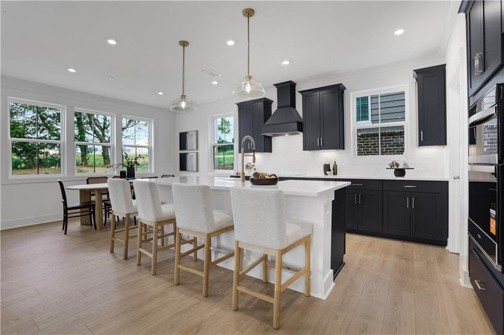 3 bedroom, 3 bathroom, 2,041 sq ft single family residence for sale at 117 Kindred Lane, Marietta, GA 30066 — photo 5
