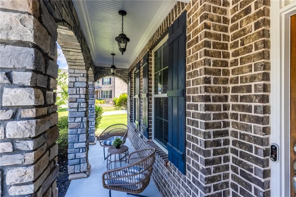 4 bedroom, 4 bathroom, 3,610 sq ft single family residence for sale at 1935 Button Fern Lane, Cumming, GA 30041 — photo 4