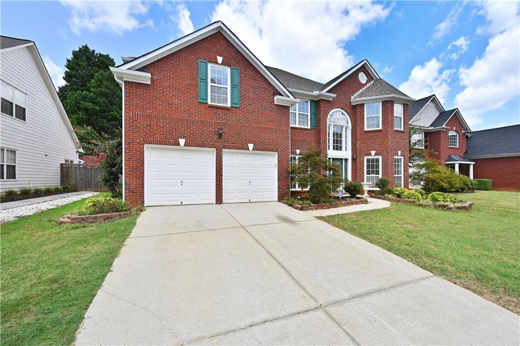 4 bedroom, 3 bathroom, 3,034 sq ft single family residence for sale at 2745 Turning Leaf Drive, Lawrenceville, GA 30044 — photo 3