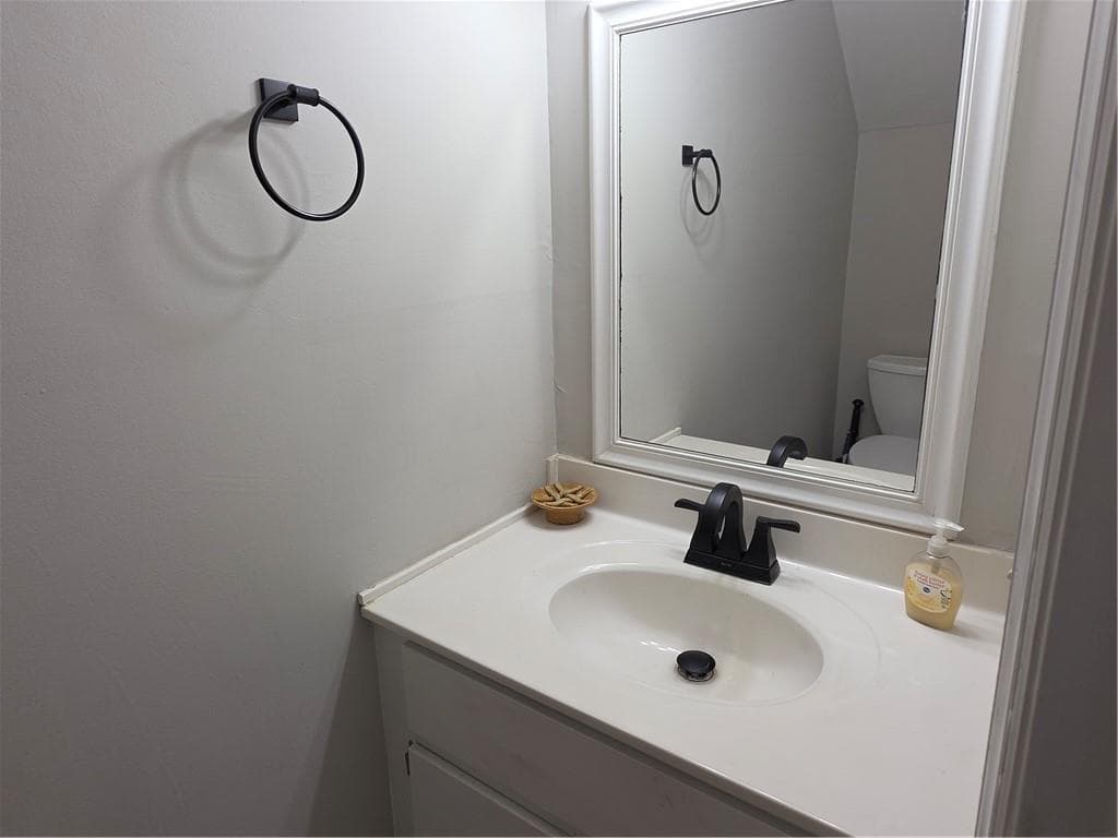 2 bedroom, 2 bathroom, 1,152 sq ft townhouse for sale at 3414 Misty Harbour Trail, Atlanta, GA 30340 — photo 8