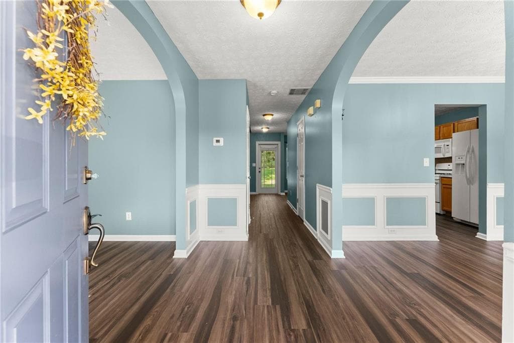 3 bedroom, 3 bathroom, 1,847 sq ft single family residence for sale at 5620 Millstone, Cumming, GA 30525 — photo 5
