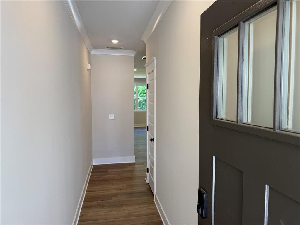 3 bedroom, 3 bathroom, 1,850 sq ft townhouse for sale at 4186 Millstone Park Lane, Gainesville, GA 30504 — photo 2