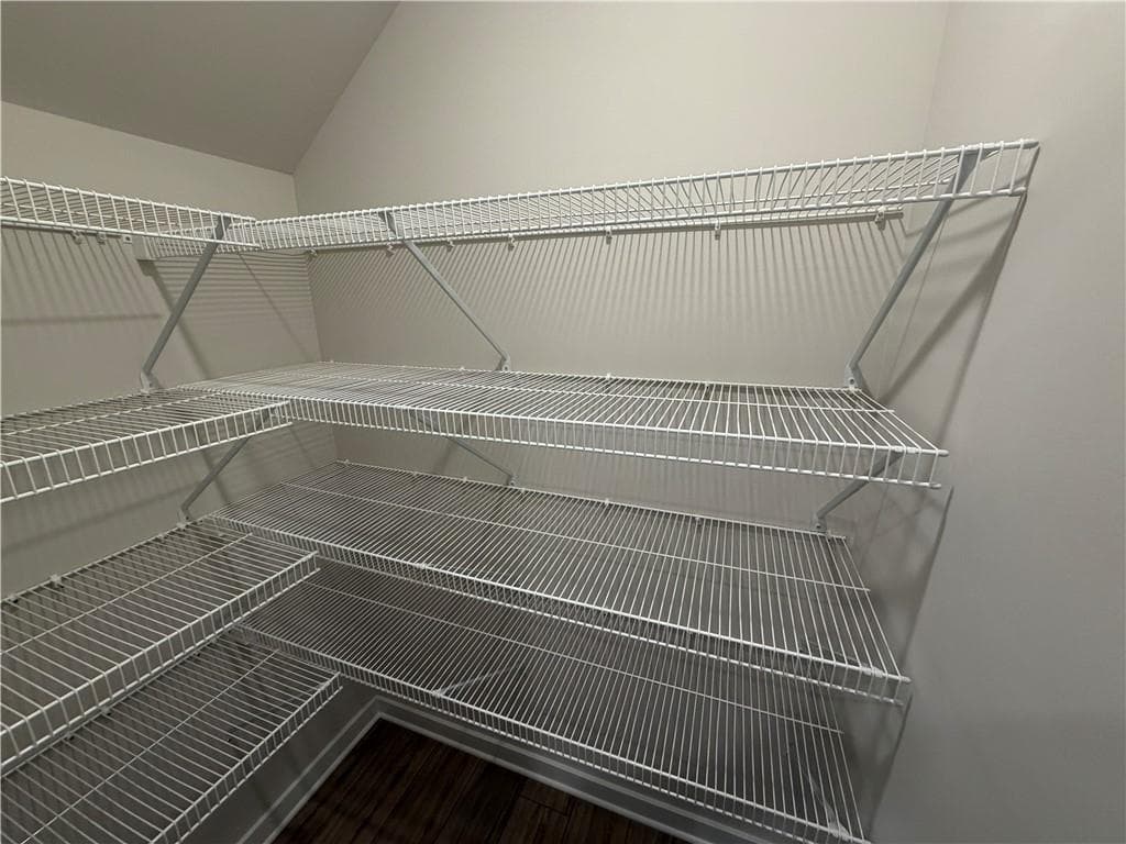3 bedroom, 3 bathroom, 1,850 sq ft townhouse for sale at 4186 Millstone Park Lane, Gainesville, GA 30504 — photo 7