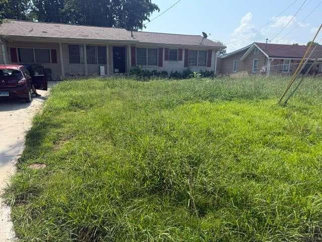 3 bedroom, 2 bathroom, 1,540 sq ft single family residence under contract at 2508 Old Hapeville Road, Atlanta, GA 30315