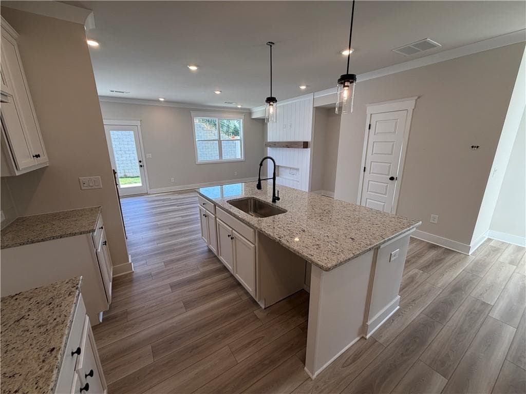 3 bedroom, 3 bathroom, 1,850 sq ft townhouse for sale at 4182 Millstone Park Lane, Gainesville, GA 30504 — photo 10