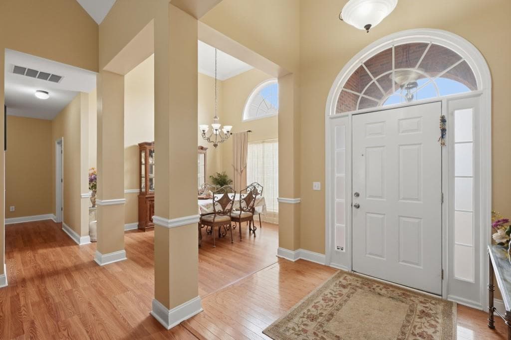 3 bedroom, 3 bathroom, 2,207 sq ft single family residence under contract at 812 N Bay Overlook, Villa Rica, GA 30180 — photo 4