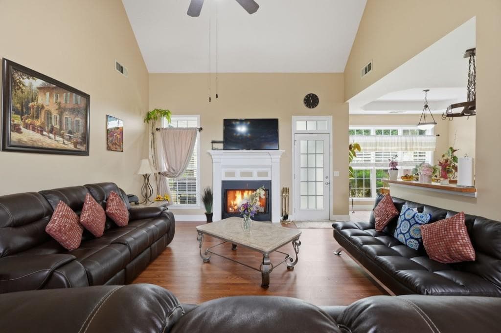 3 bedroom, 3 bathroom, 2,207 sq ft single family residence under contract at 812 N Bay Overlook, Villa Rica, GA 30180 — photo 6
