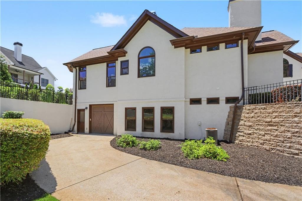 6 bedroom, 5 bathroom, 5,692 sq ft single family residence for sale at 2998 Rice Creek Court, Jefferson, GA 30549 — photo 4