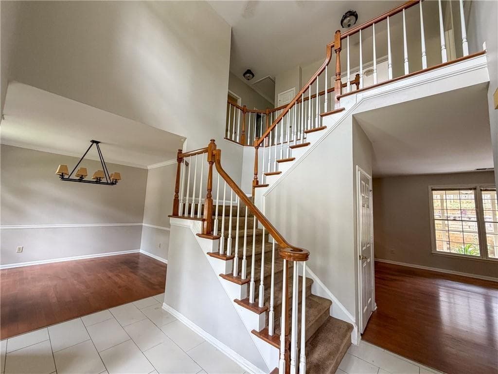 5 bedroom, 3 bathroom, 3,497 sq ft single family residence under contract at 11295 Vedrines Drive, Johns Creek, GA 30022 — photo 7