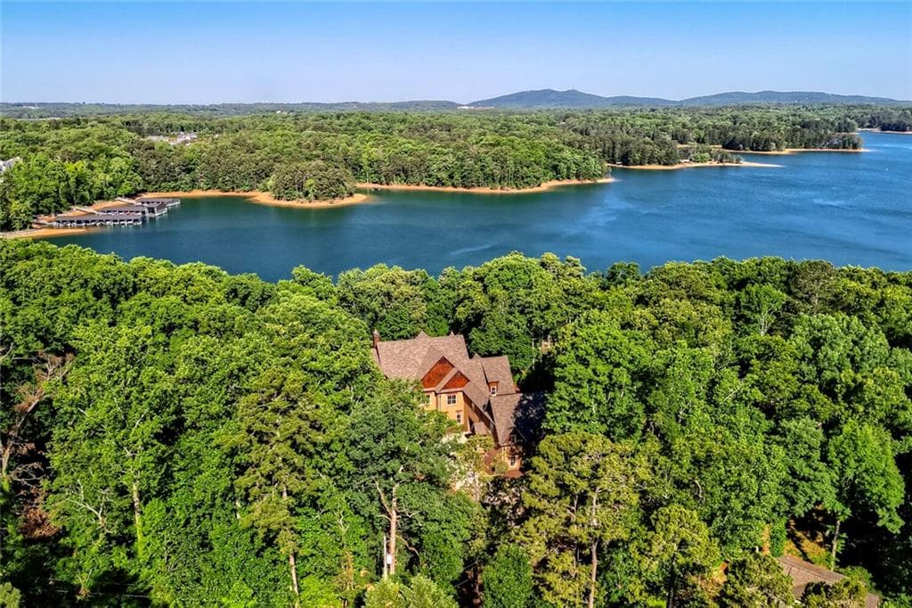 8 bedroom, 11 bathroom, 14,080 sq ft single family residence for sale at 7965 Robin Road, Cumming, GA 30041 — photo 3