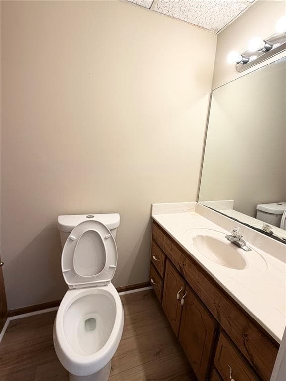4 bedroom, 3 bathroom, 2,000 sq ft single family residence for sale at 3479 Meadowlane Circle, Atlanta, GA 30331 — photo 6