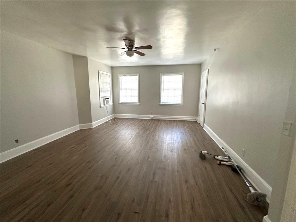 other under contract at 2418 Vineville Avenue, Macon, GA 31204 — photo 6