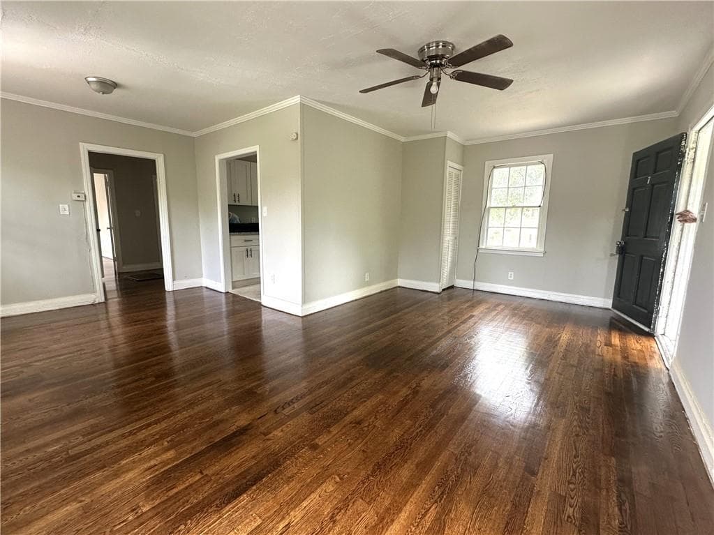 other under contract at 2418 Vineville Avenue, Macon, GA 31204 — photo 10