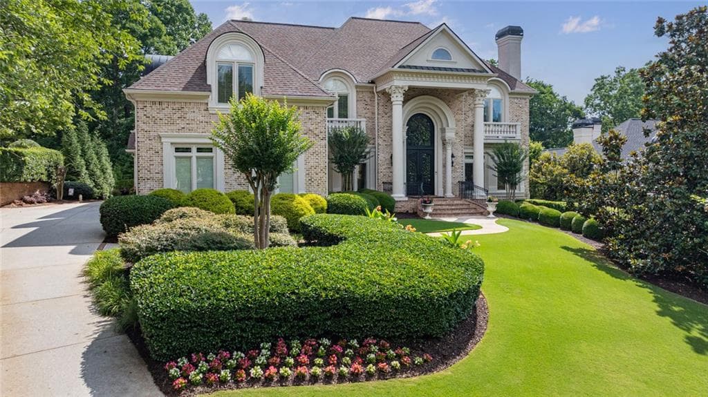 5 bedroom, 8 bathroom, 7,930 sq ft single family residence for sale at 2848 Major Ridge Trail, Duluth, GA 30097 — photo 2