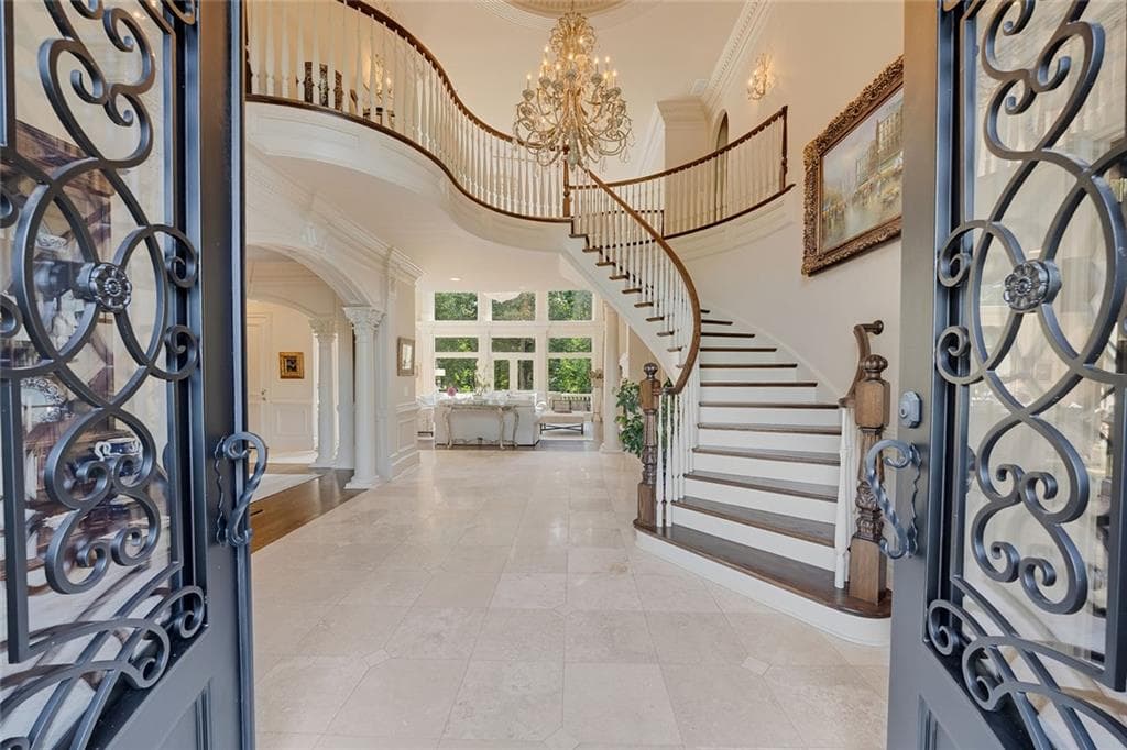 5 bedroom, 8 bathroom, 7,930 sq ft single family residence for sale at 2848 Major Ridge Trail, Duluth, GA 30097 — photo 8