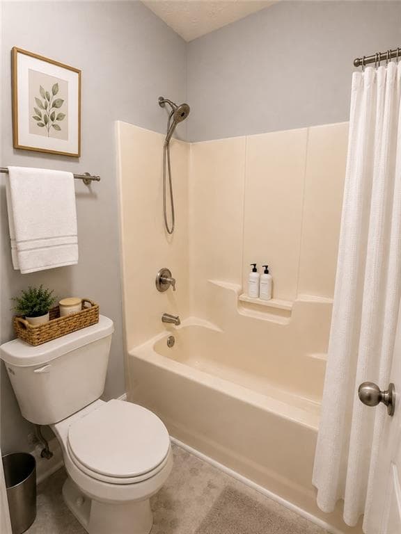 3 bedroom, 2 bathroom, 1,676 sq ft single family residence under contract at 72 Wayne Meadows Court, Douglasville, GA 30134 — photo 7