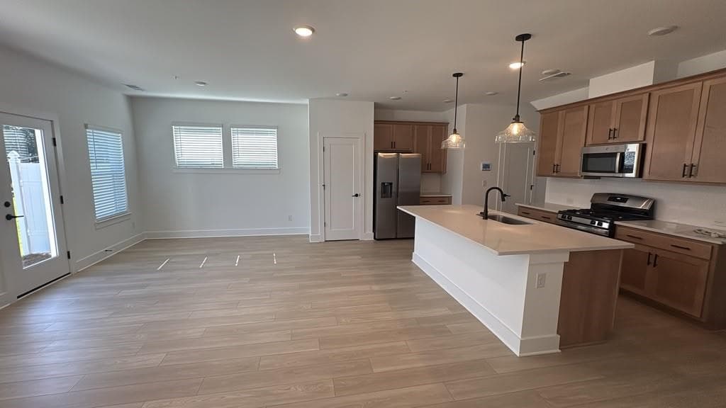 3 bedroom, 3 bathroom, 1,931 sq ft townhouse for rent at 198 Redbud Road, Canton, GA 30114 for $2,300 a month — photo 9