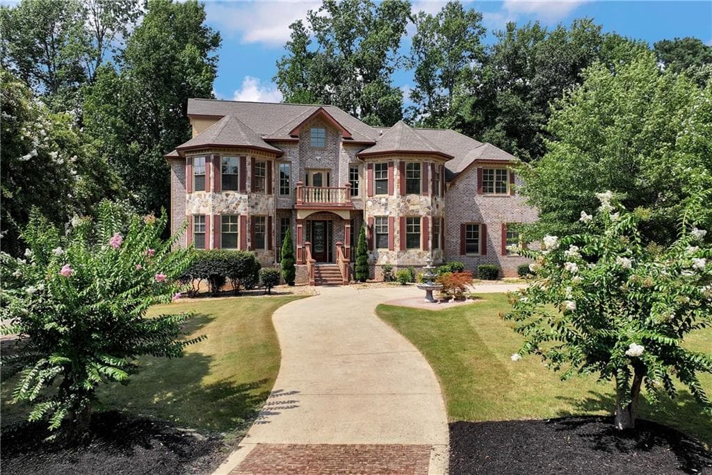7 bedroom, 9 bathroom, 6,662 sq ft single family residence for sale at 3017 Canton Pines Place, Marietta, GA 30068