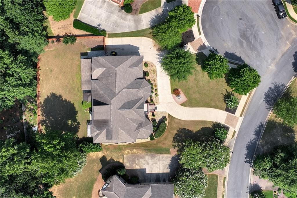 7 bedroom, 9 bathroom, 6,662 sq ft single family residence for sale at 3017 Canton Pines Place, Marietta, GA 30068 — photo 10