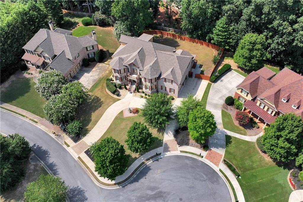 7 bedroom, 9 bathroom, 6,662 sq ft single family residence for sale at 3017 Canton Pines Place, Marietta, GA 30068 — photo 8