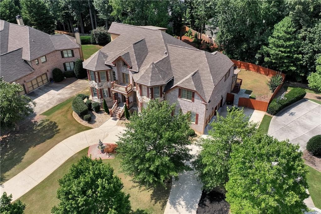 7 bedroom, 9 bathroom, 6,662 sq ft single family residence for sale at 3017 Canton Pines Place, Marietta, GA 30068 — photo 6