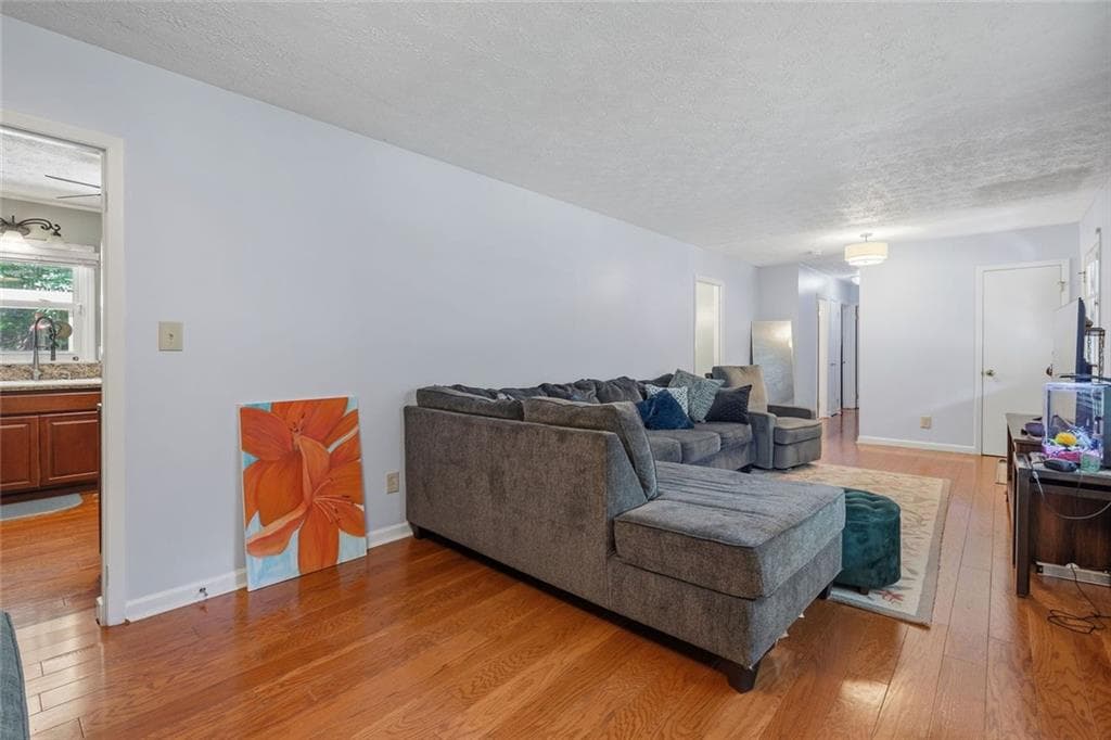 3 bedroom, 2 bathroom, 1,350 sq ft single family residence for sale at 2064 Leatherleaf Court, Marietta, GA 30008 — photo 7