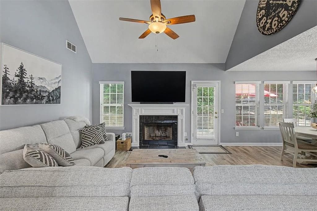 4 bedroom, 3 bathroom, 2,372 sq ft single family residence for sale at 6014 W Rosie Lane, Mableton, GA 30126 — photo 7