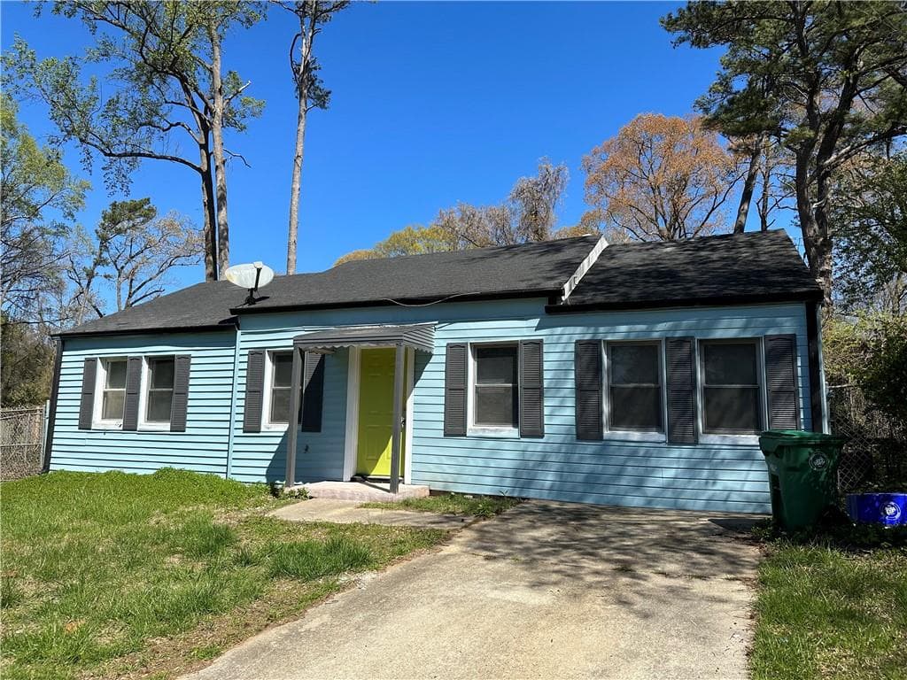 3 bedroom, 1 bathroom, 1,025 sq ft single family residence for sale at 1858 Brannen Road, Atlanta, GA 30316 — photo 3
