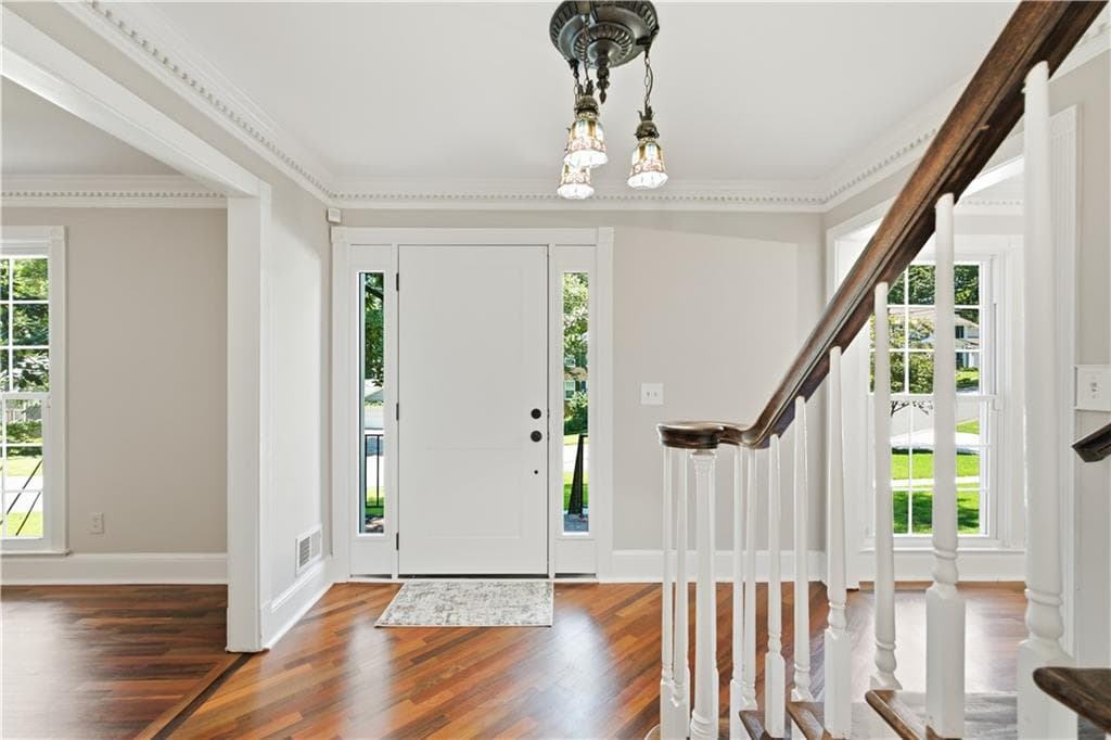 5 bedroom, 4 bathroom, 4,377 sq ft single family residence for sale at 5157 Lakesprings Drive, Dunwoody, GA 30338 — photo 6
