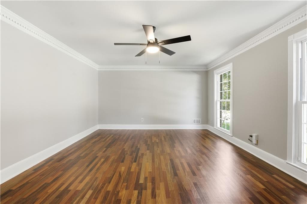 5 bedroom, 4 bathroom, 4,377 sq ft single family residence for sale at 5157 Lakesprings Drive, Dunwoody, GA 30338 — photo 7