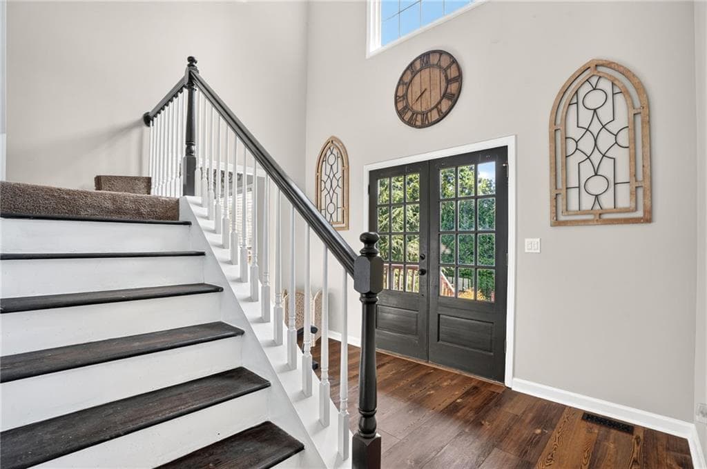 5 bedroom, 4 bathroom, 3,636 sq ft single family residence for sale at 4255 Fairfax Drive, Cumming, GA 30028 — photo 6