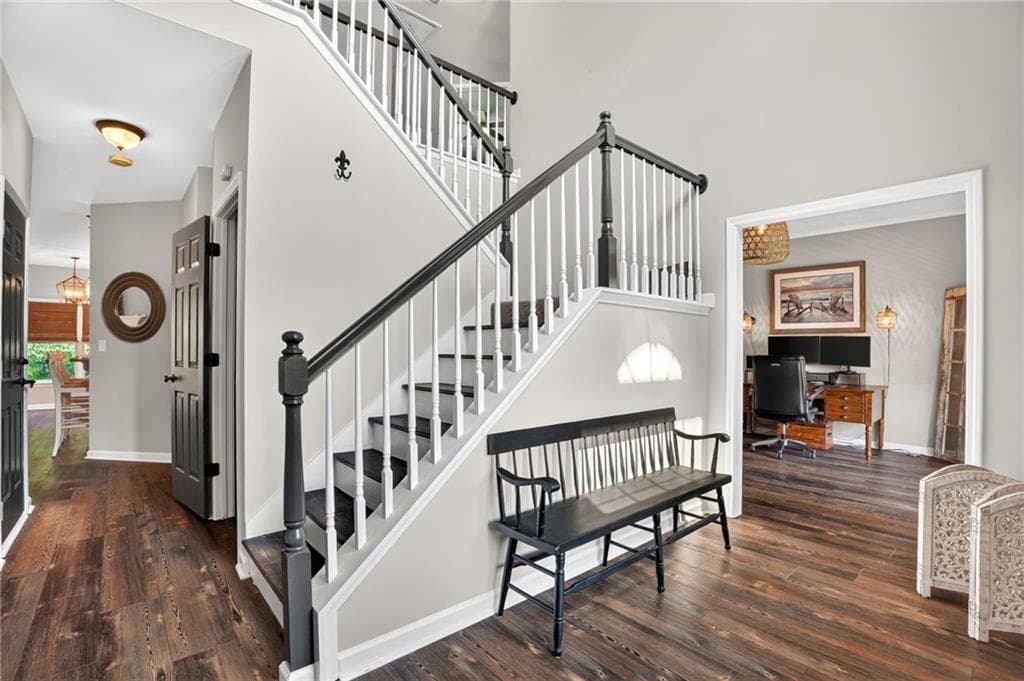 5 bedroom, 4 bathroom, 3,636 sq ft single family residence for sale at 4255 Fairfax Drive, Cumming, GA 30028 — photo 7